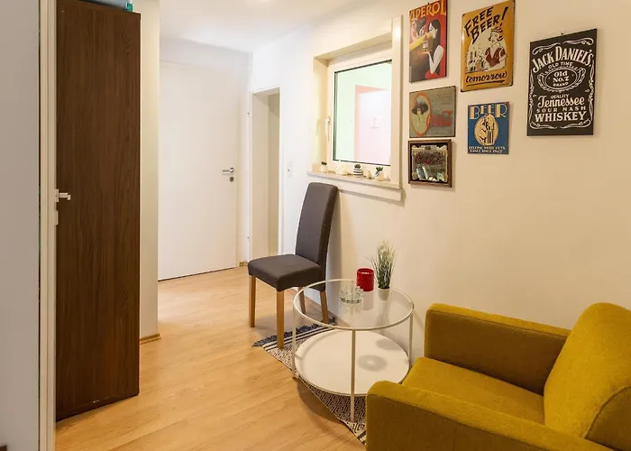 Feld Am Near Slopes * 湖畔的费尔德